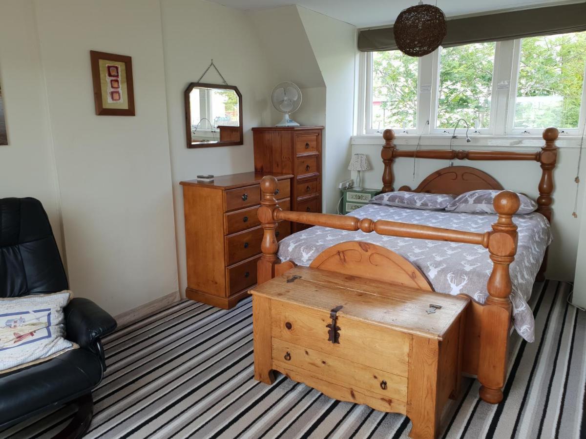Quirky Lochside Home Inveraray Ngoại thất bức ảnh