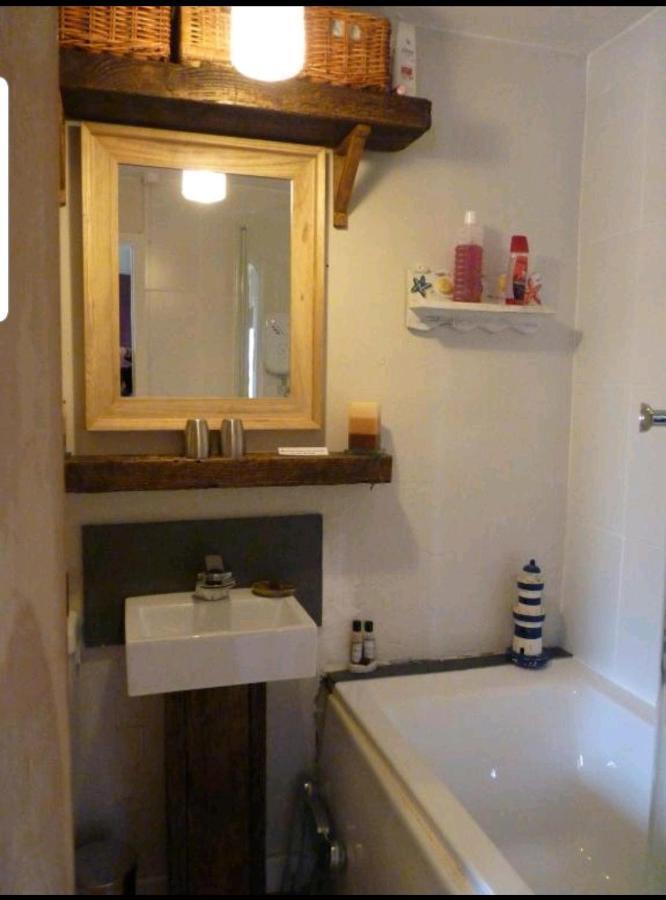 Quirky Lochside Home Inveraray Ngoại thất bức ảnh