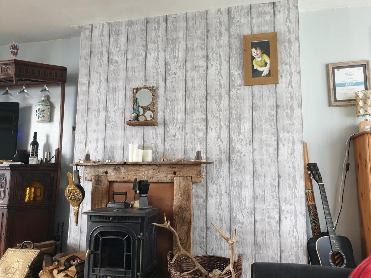 Quirky Lochside Home Inveraray Ngoại thất bức ảnh